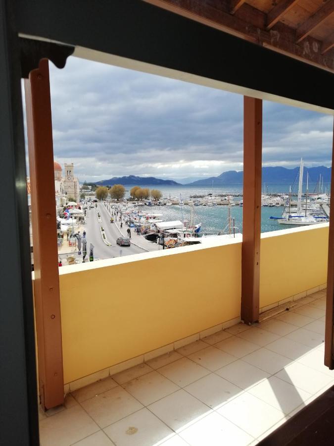 Aegina Port Apt 2-Διαμέρισμα Στο Λιμάνι Της Αίγινας 2 Zewnętrze zdjęcie
